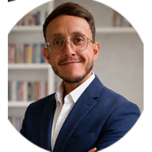 Rodrigo, Gerente General de Consultora INGENR